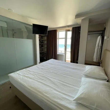 Boutique Dacha Lanzheron